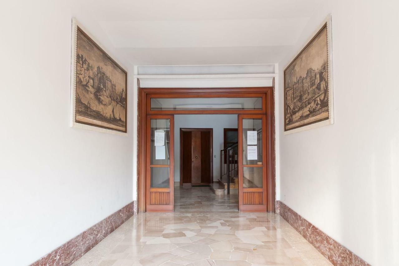 M&M House Apartment Rome Exterior photo